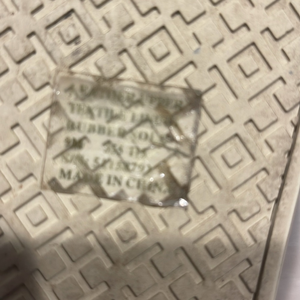 Tory Burch laser cut sneakers - Picture 7 of 7